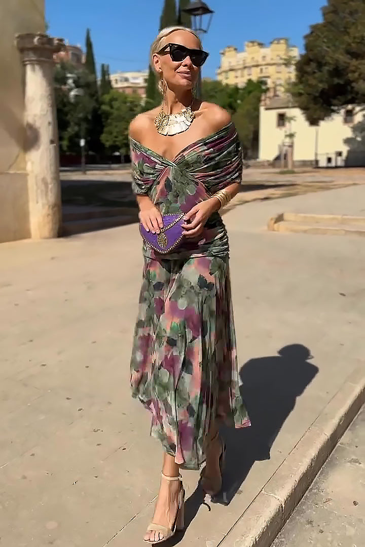 Elegant V-neck Fantasy Party Maxi Dress